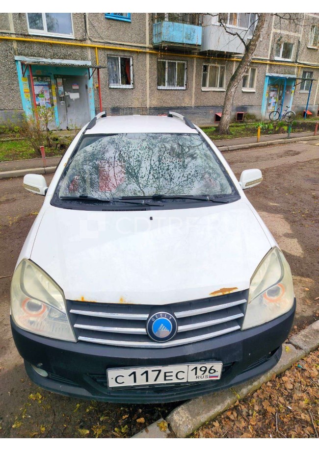 Автомобили: Легковой автомобиль, марка: Джили, модель: МК-Кросс, год изготовления: 2013, цвет: белый, модель двигателя: MR 479QA, тип двигателя: бензиновый, двигатель №: CA…