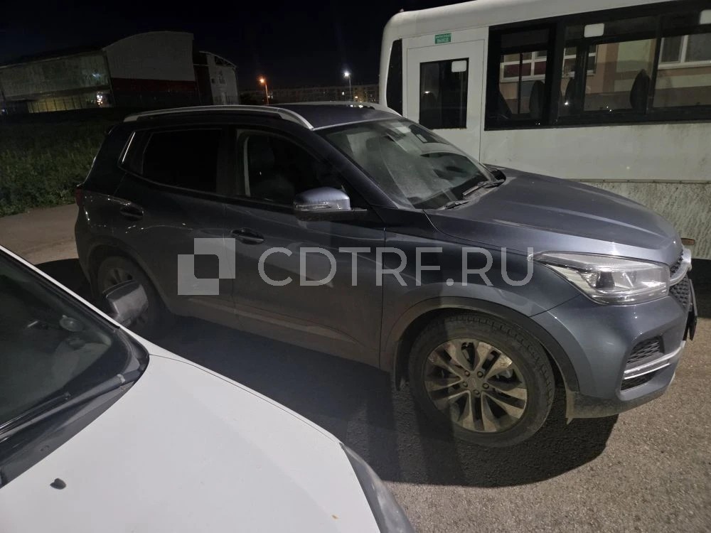 Автомобили: Имущество Винокурова Алексея Владимировича: автомобиль CHERY Tiggo 4, VIN LVVDB24B2LD044510, год выпуска 2020. В залоге у АКБ «АБСОЛЮТ БАНК» (ПАО).