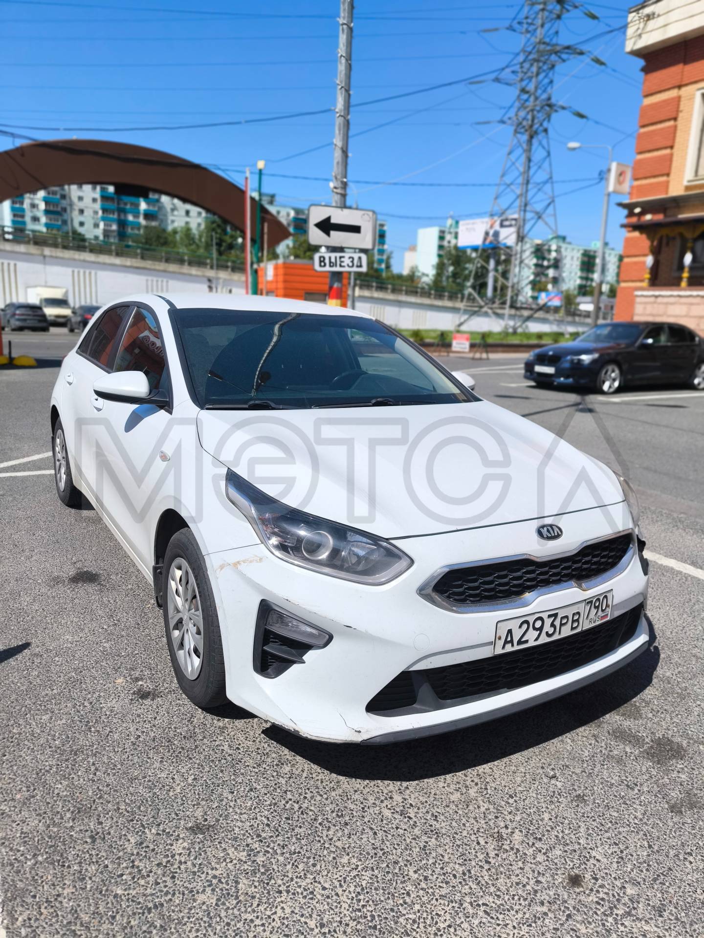 Автомобили: Киа/Kia CEED,
VIN: XWEH1516BK0000986,
год выпуска 2018,
цвет автомобиля: Белый