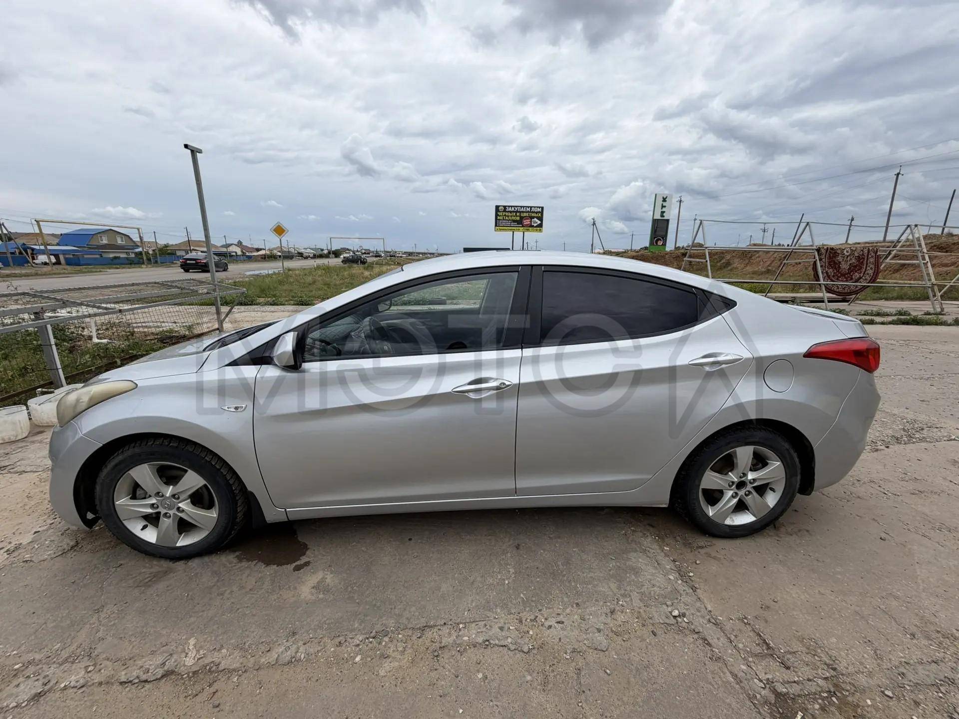 Автомобили: автомобиль Hyundai Elantra, VIN KMHDG41CBDU540335, Год выпуска 2012г.