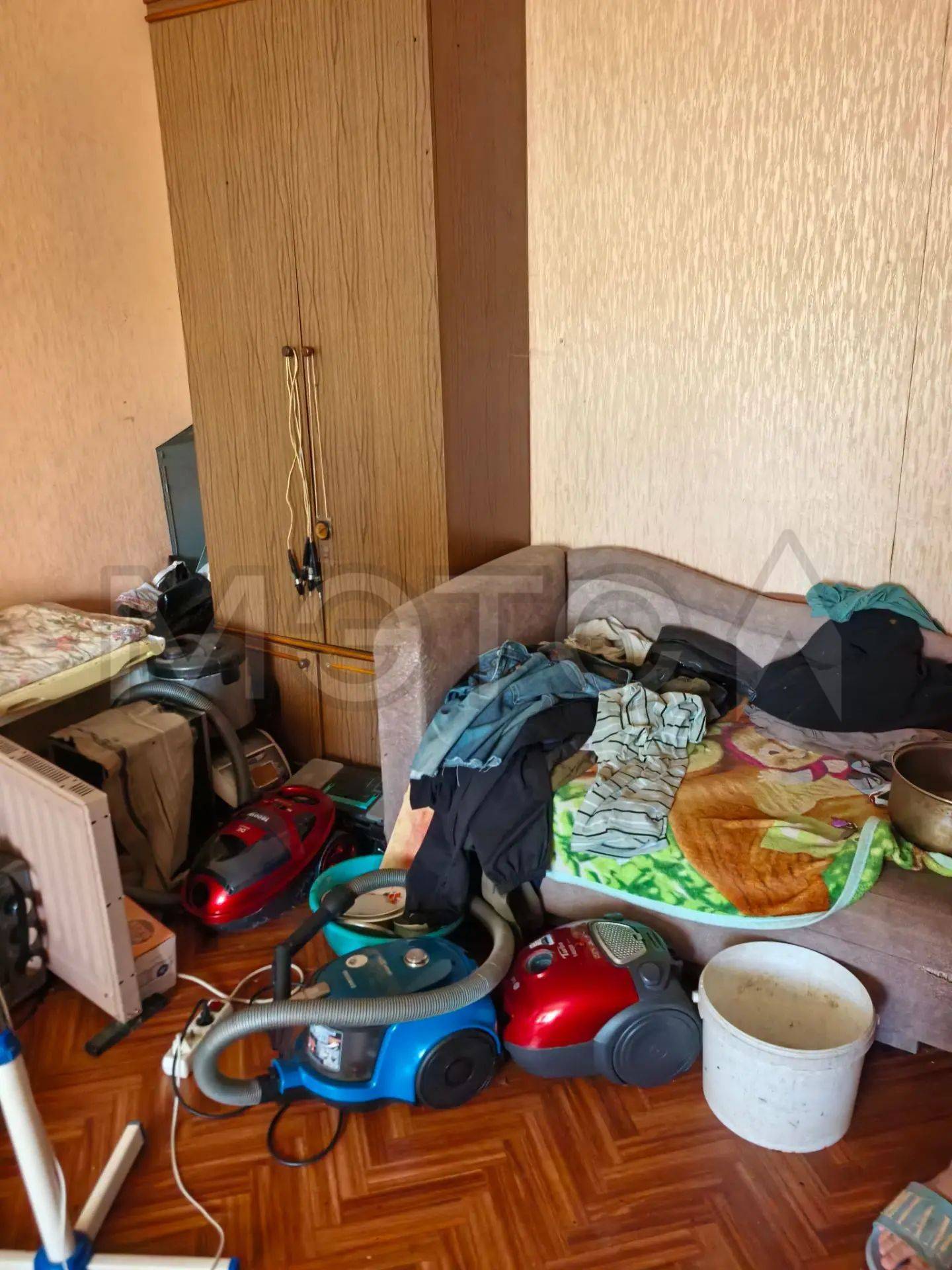Жилые здания (помещения): 1/12 доля в трехкомнатной квартире, кад. № 63:09:0301115:786,   площадью  57,6 кв. м., расположенная на 5 этаже  по адресу:  Самарская область, г. Тольятти, бул…