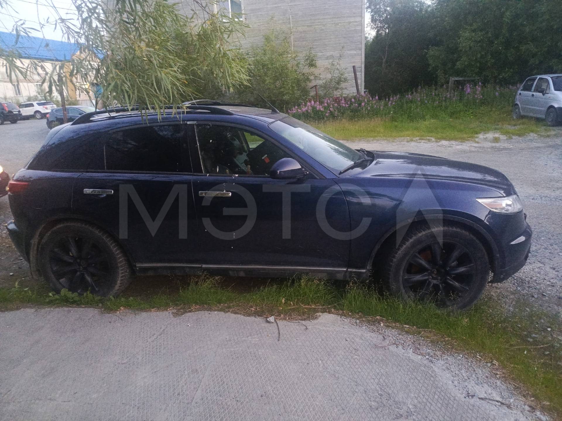 Автомобили: INFINITI FX35, 2005, VIN: JNRAS08W05X210667,
В залоге у ООО МФК «ПСБ Финанс»