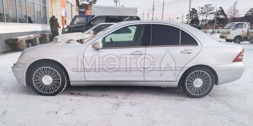 Автомобили: Автомобиль легковой, марка: MERCEDES, модель: BENZ С240, VIN: WDBRF81J93F416978, гос. рег. номер: О394МН03, год изготовления: 2003