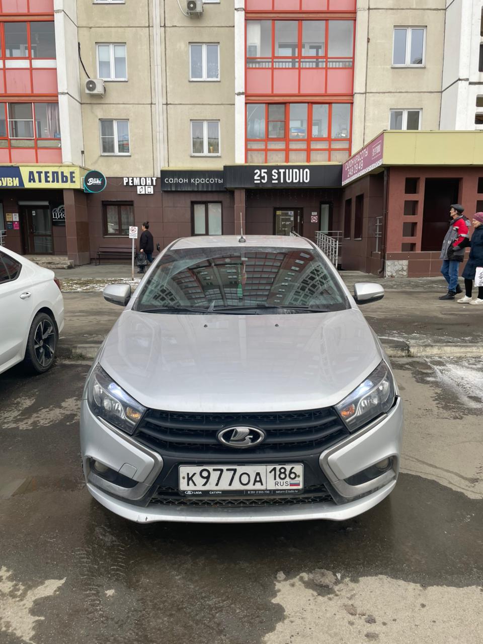 Автомобили: Автомобиль марки LADA модель Vesta 2021 г.в. VIN-номер XTAGFL110NY617278