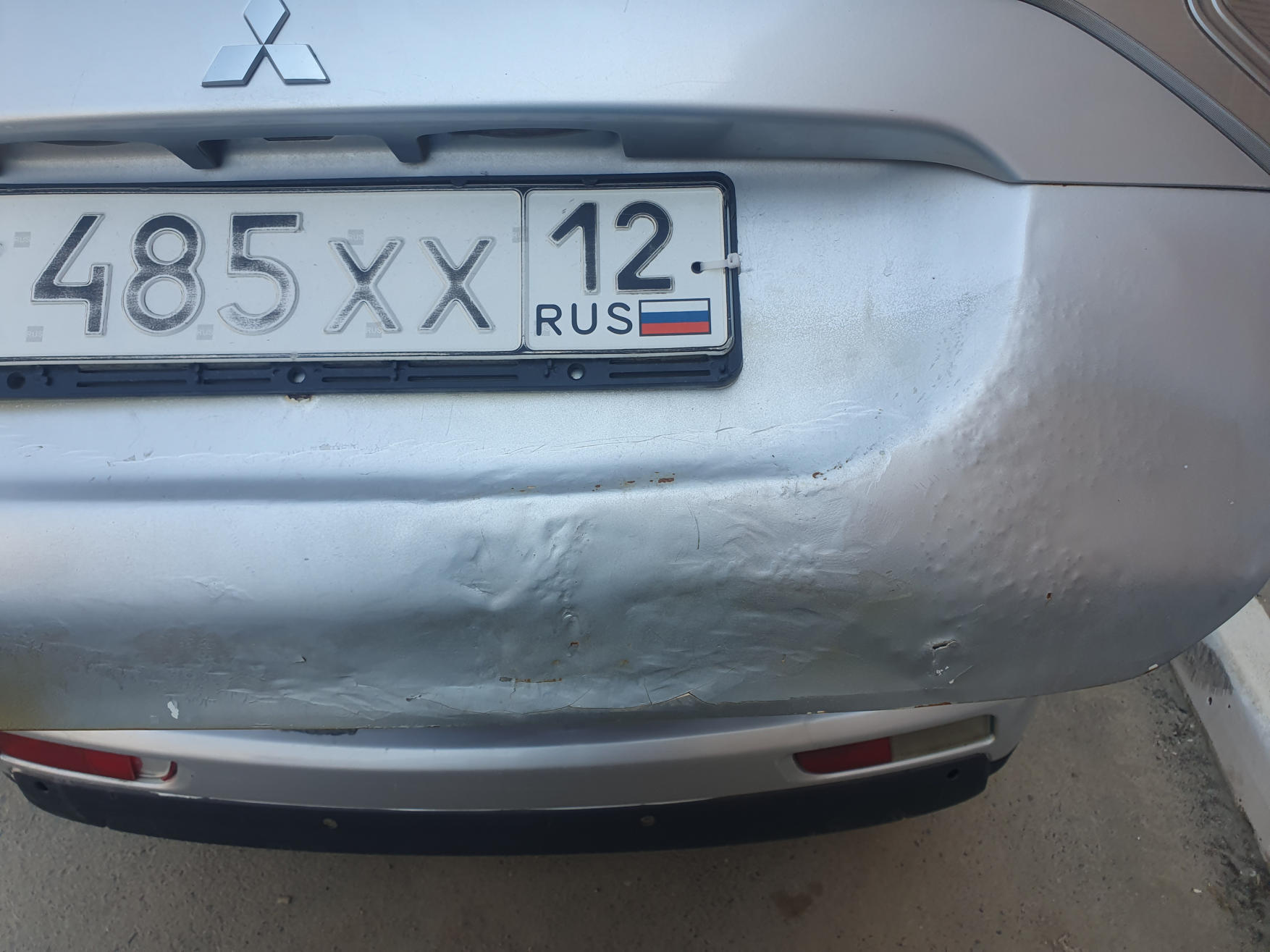 Автомобили: Автомобиль марки MITSUBISHI
модель Outlander 2013 г.в. VIN-номер
Z8TXTGF3WDM022294