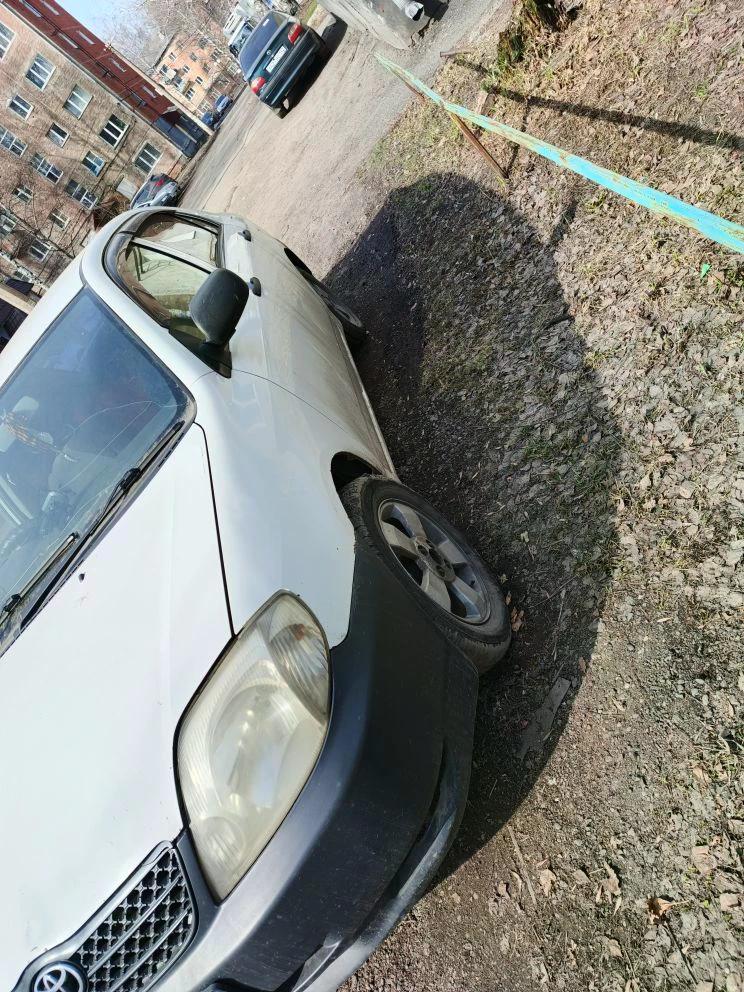 Автомобили: Легковой автомобиль марки: TOYOTA, модели: Corolla, год выпуска: 2003, кузов №: NZE1240031195