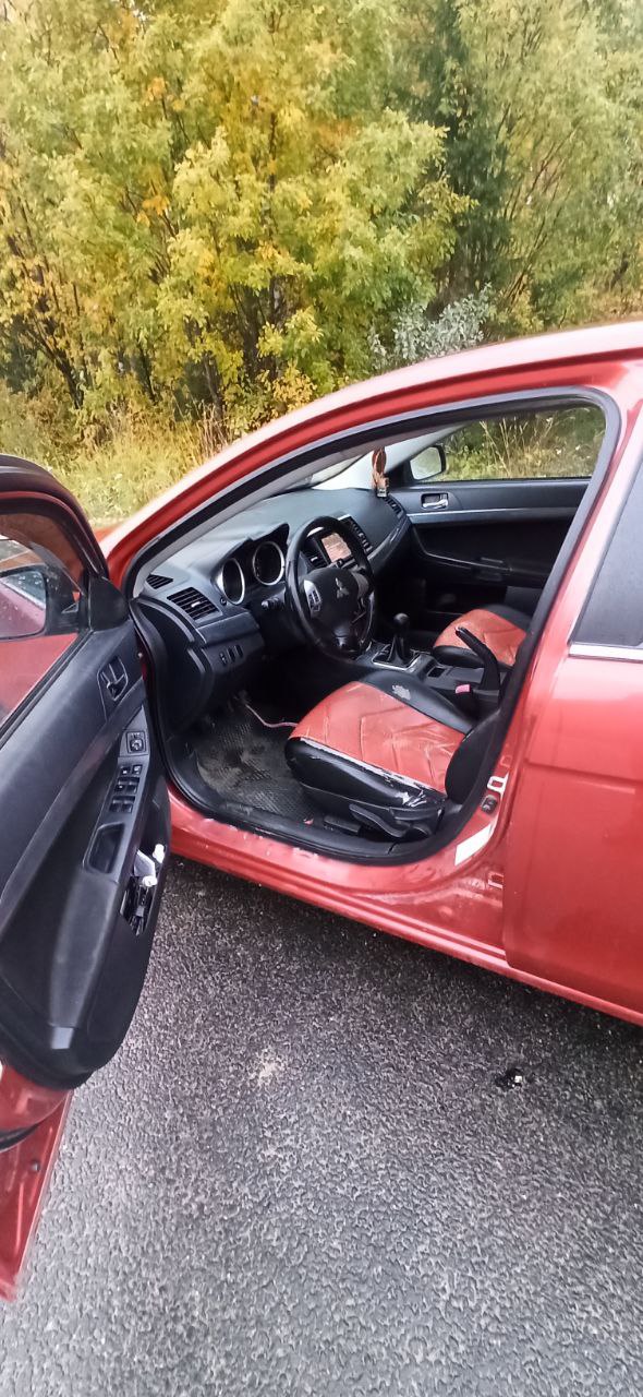 Автомобили: Легковой автомобиль марки: MITSUBISHI, модель: Lancer 1.5, год выпуска: 2007, идентификационный номер (VIN) JMBSNCY2A8U007847