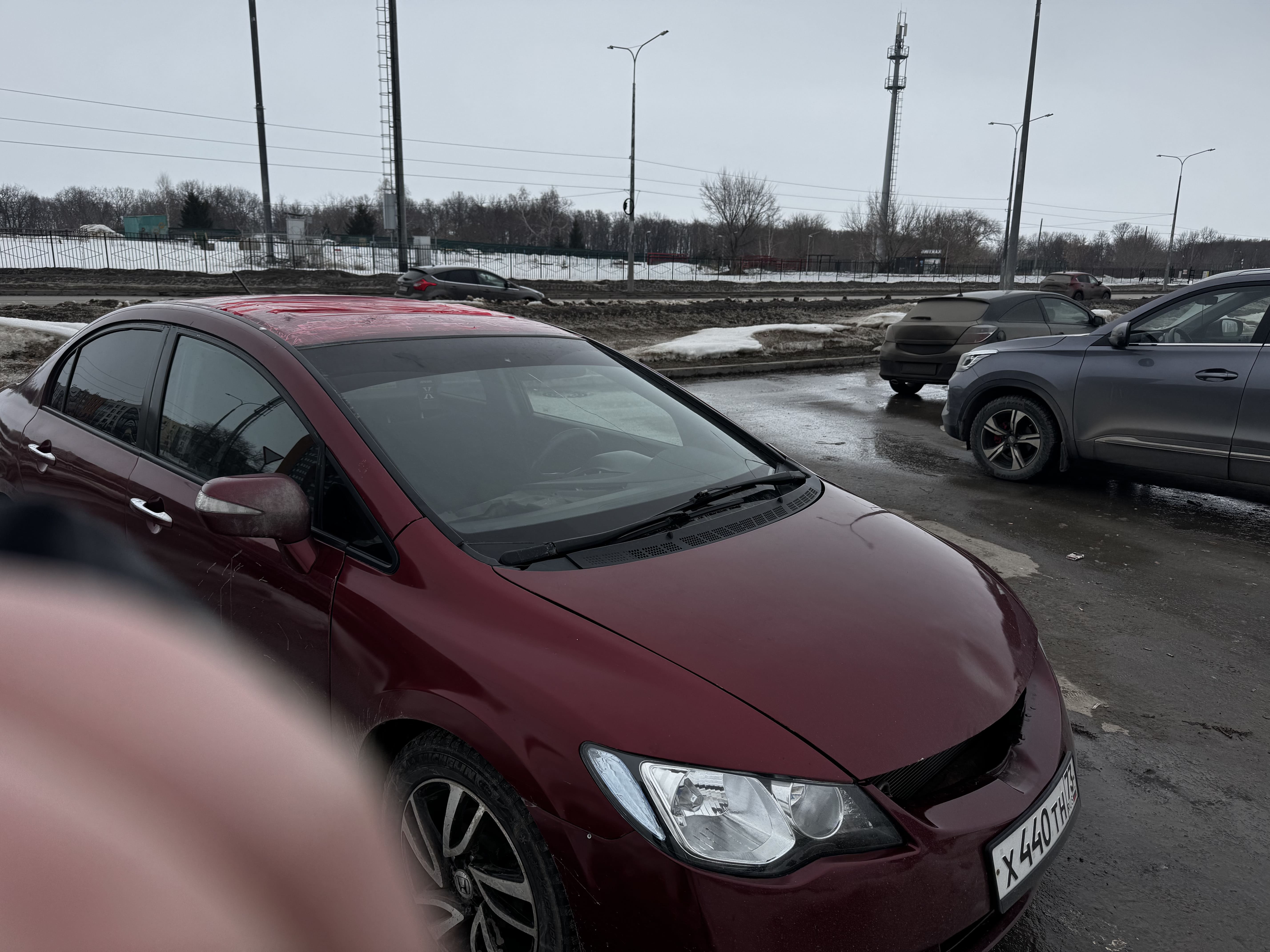 Автомобили: Легковой автомобиль марки: HONDA, модель: Civic, год выпуска: 2009 г., кузов №: JHMFD36209S209954,
идентификационный номер (VIN): JHMFD36209S209954