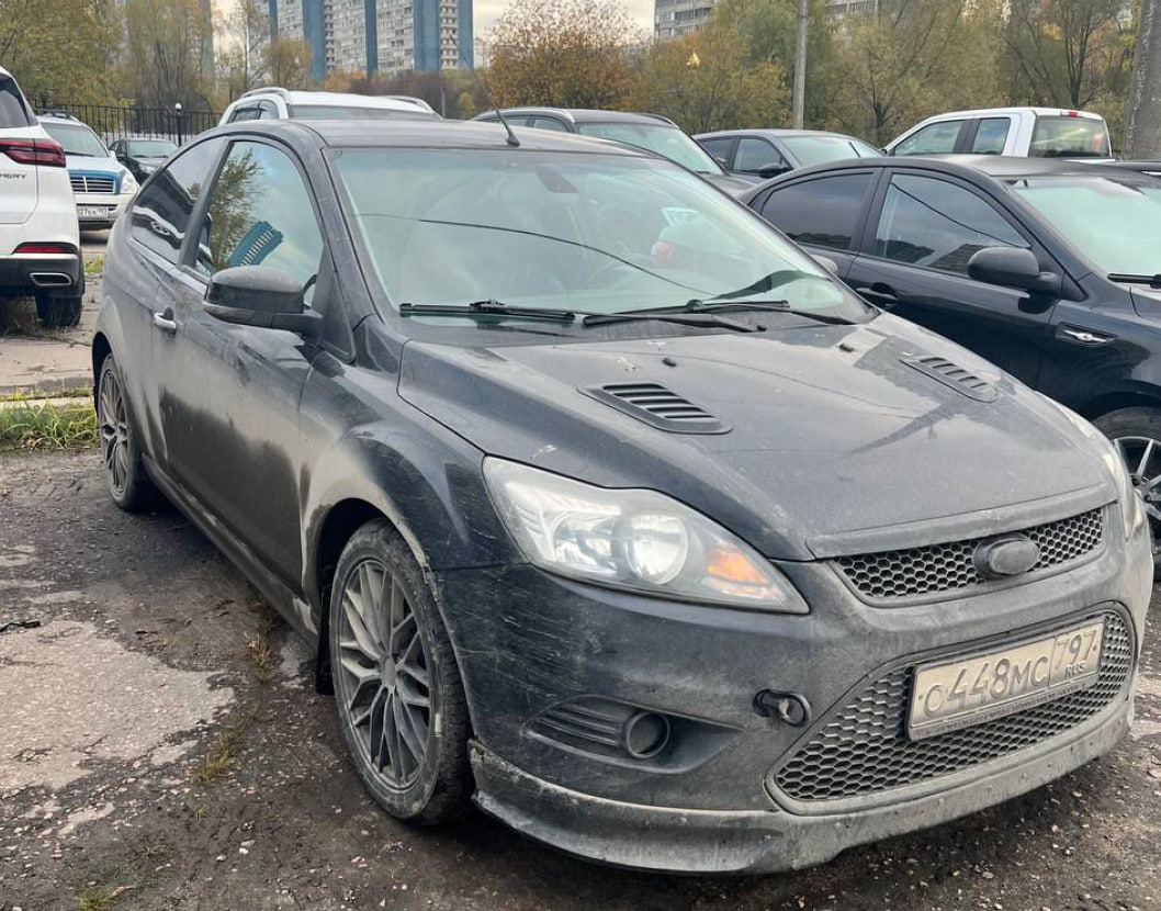 Автомобили: Автомобиль марки FORD, модель Focus 2008 г.в., VIN X9FGXXEEDG8G58407
Вид наложенных ограничений: Запрет на регистрационные действия
Сведения о залоге: В залоге …