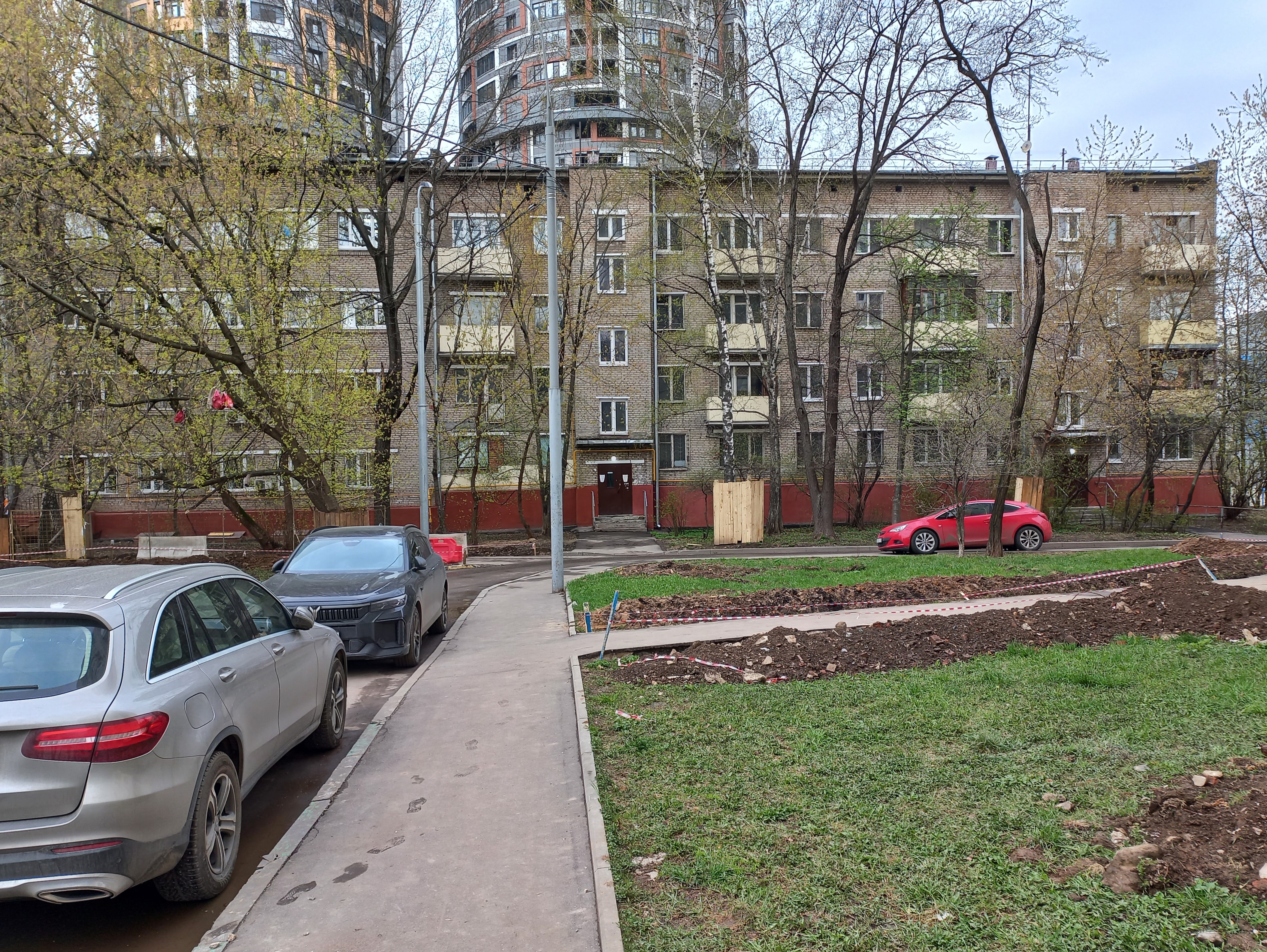 Продажа имущества, находящегося в собственности города Москвы, жилое помещение по адресу: г. Москва, ул. Шверника, д. 1, корп. 3, кв. 17Б, общей площадью 38,4 кв. м (этаж № 1), кадастровый номер: 77:06:0002009:5377