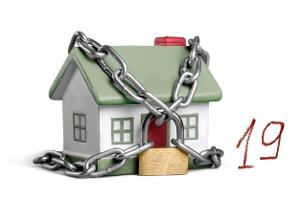 Жилое помещение, квартира площадью 52,50 кв.м., кадастровый № 61:51:0010114:460 (находится в залоге), должник Яковлев В.Н., (Поручение ТУ Росимущества в РО от 28.08.2026 № 61-1470-У). Адрес (местоположение): Ростовская область, г. Зверево, ул. Школьная, д. 9, кв. 37.