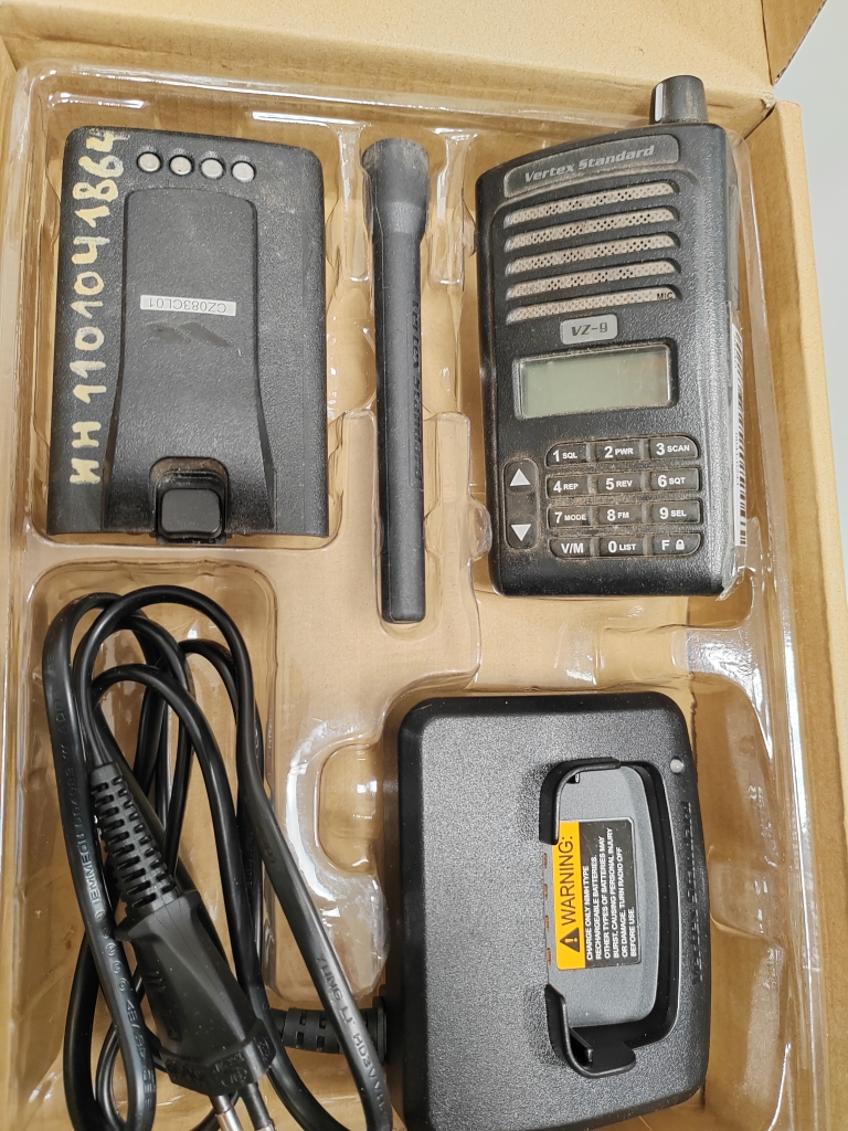 Радиостанция 403-470 МГц/0041-0243