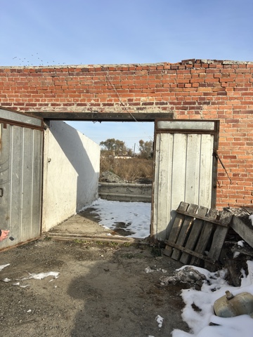 Нежилое помещение - гараж общей площадью 44,6 кв.м., с кадастровым номером 74:12:1107024:322, по адресу: Челябинская область, р-н Красноармейский, с. Миасское, ул. Пионера, д.35-а, пом.2
