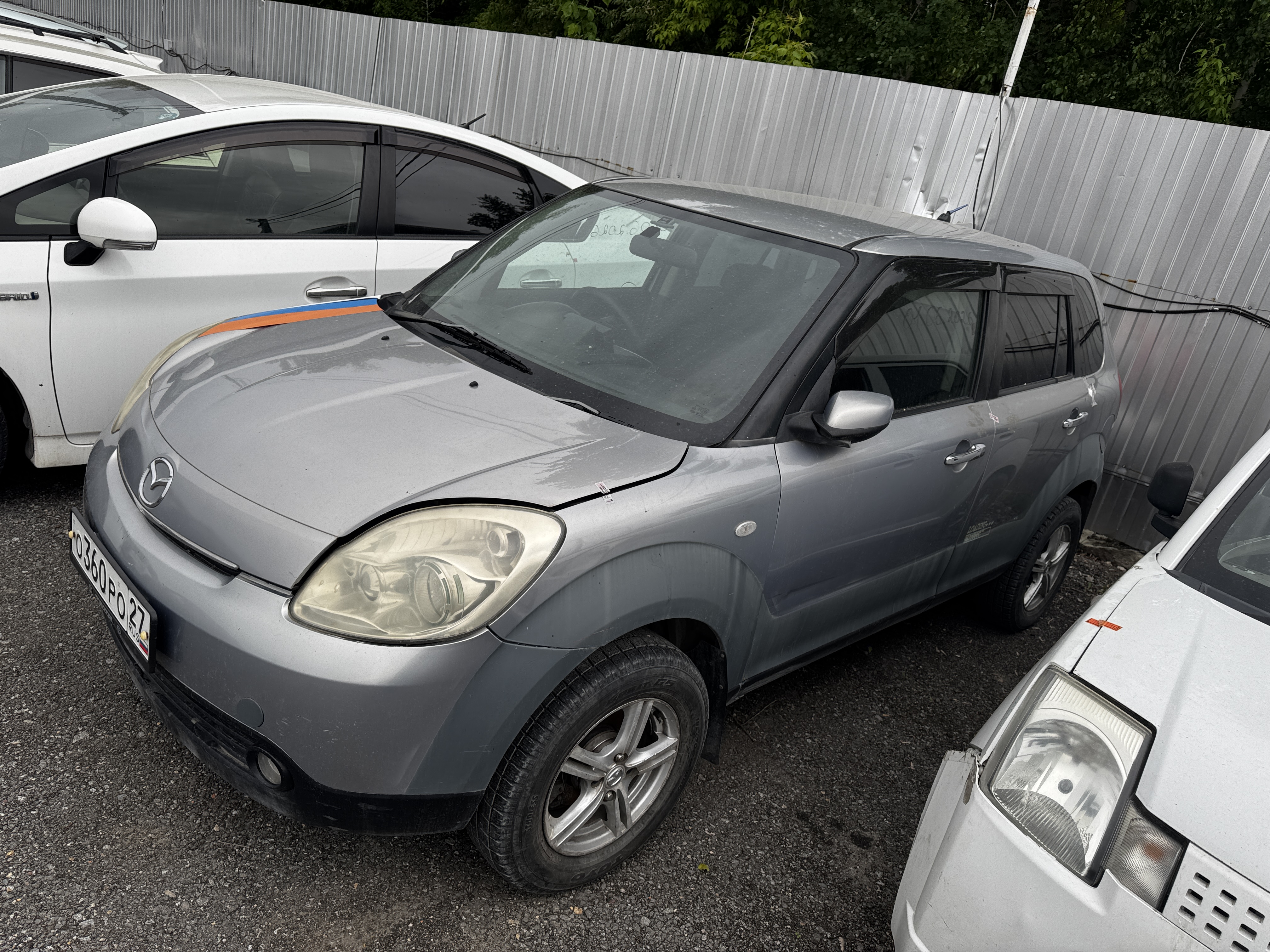 Автомобиль марки Mazda Verisa, г/н О360РО27,  № кузова DC5R102309