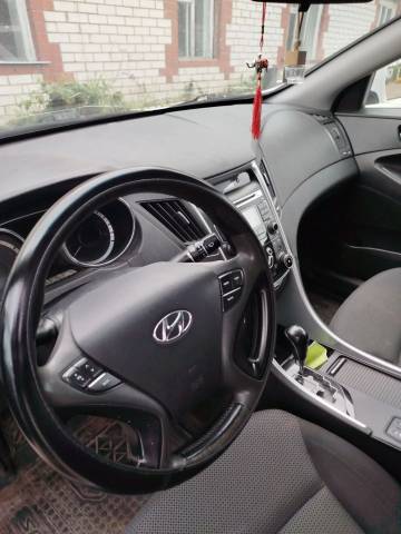 Лот 1: HYUNDAI SONATA 2.0 AT, легковой, год изготовления 2012, регистрационный номер  У 496 ХО 116 RUS, идентификационный номер (VIN) КМНЕВ41ВВСА457948, мощность 150 л.с. (110 кВт)., тип двигателя бензиновый, цвет белый Начальная цена (с НДС): 695 000 рублей.