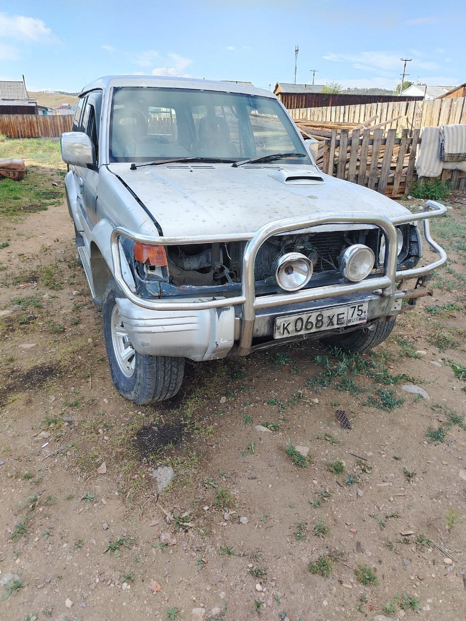 Транспортное средство марки Mitsubishi Pajero